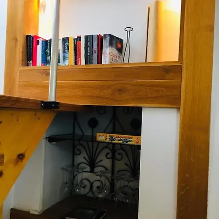 Rheingau - Schoene Moeblierte Daire *